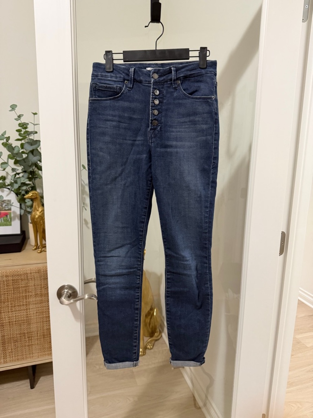 Good American Dark Blue Boyfriend Jeans with Button Fly 4/27